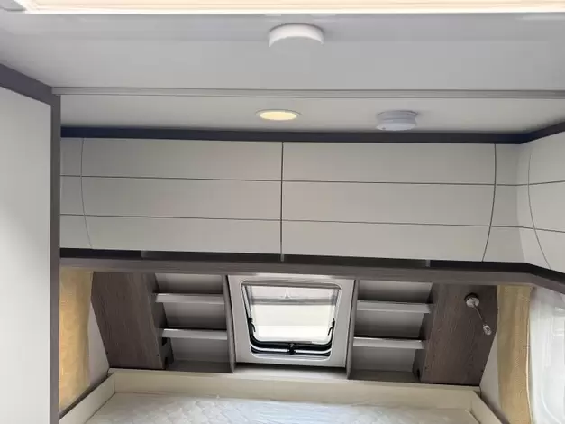 Hobby On Tour 390 SF