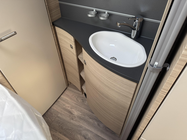 Fendt Bianco Activ 465 SFH