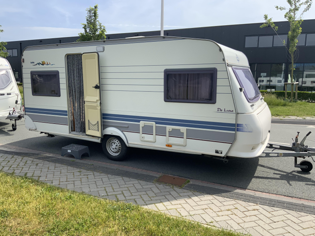 Hobby De Luxe 495 UF 9 (1048450)