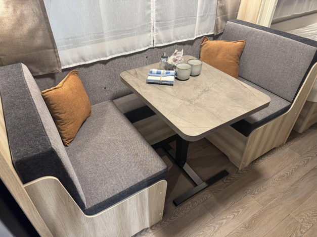 Hobby De Luxe 460 SL (1065155)