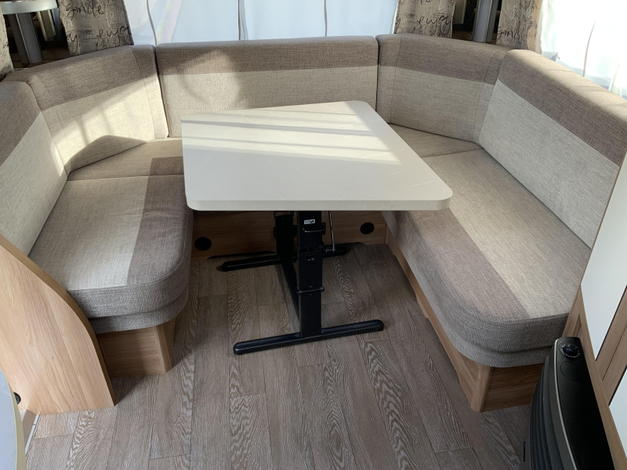 Hobby De Luxe 455 UF (1065916)
