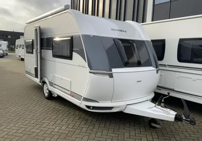 Hobby De Luxe 460 UFE Zondag 8 februari open