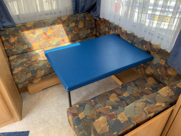 Hobby De Luxe 400 SF (1048100)