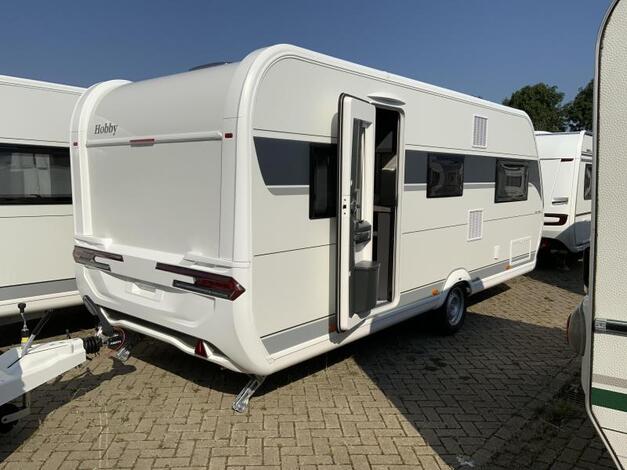 Hobby De Luxe 540 KMFE Hemelvaartsdag open