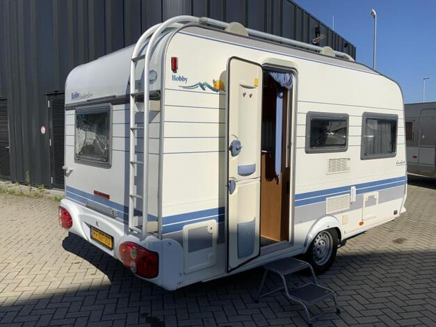 Hobby Excellent 400 SF