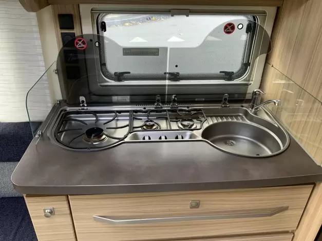 Fendt Bianco 465 SFB