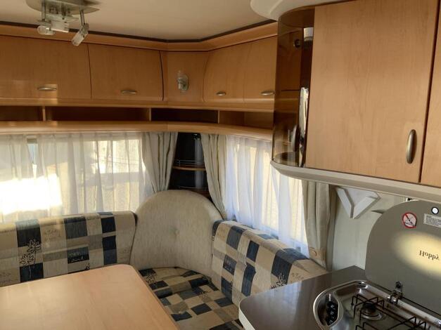 Hobby De Luxe 460 UFE