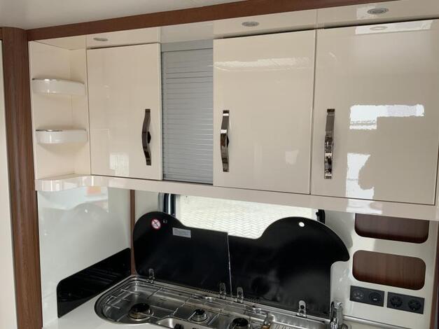 Hobby Excellent 560 LU