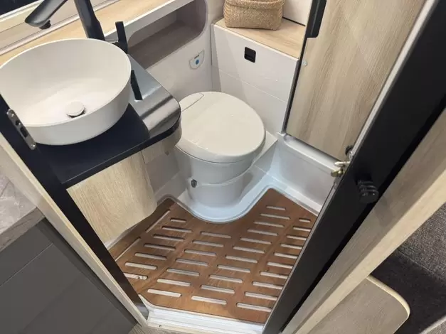 Hobby De Luxe 460 SL