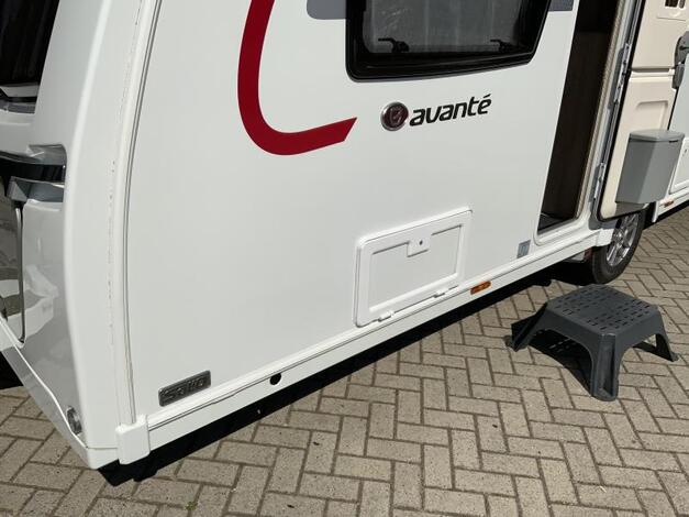 Elddis Avante 550