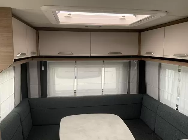 Knaus Sport 450 FU
