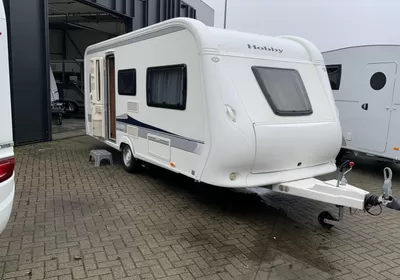 Hobby De Luxe 495 UL