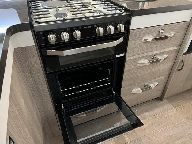 Hobby Prestige 620 CL