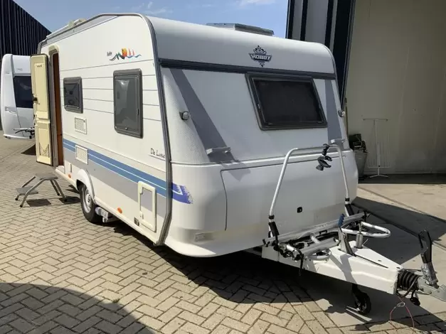 Hobby De Luxe 400 SFE