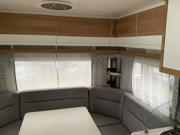 Hobby De Luxe 460 UFE (1034368)