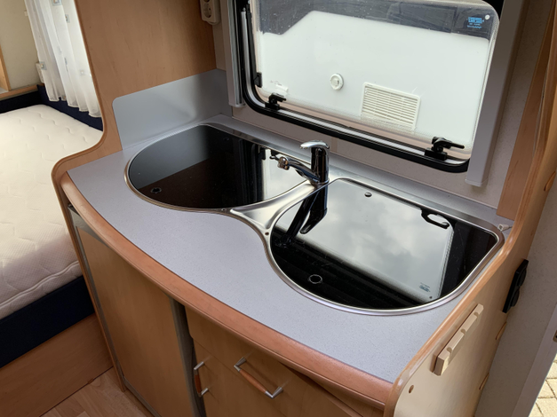 Hobby De Luxe 400 SF (1041452)