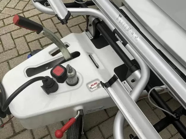 Elddis Avante 554