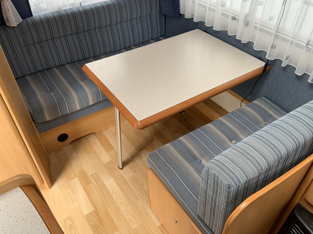 Hobby De Luxe 400 SF (1041451)