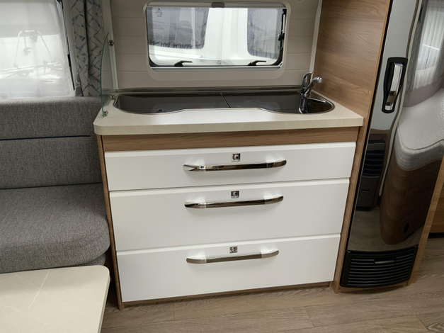 Hobby De Luxe 460 UFE (1034368)