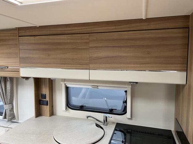 Elddis Avante 462