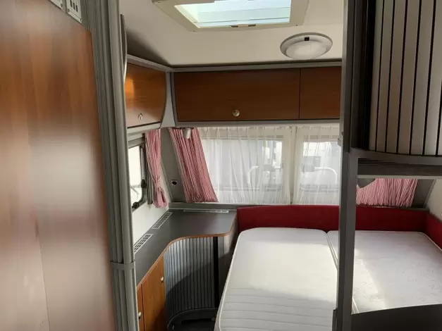 Kip Hyline 530 HYB Huisshow 16 t/m26 oktober