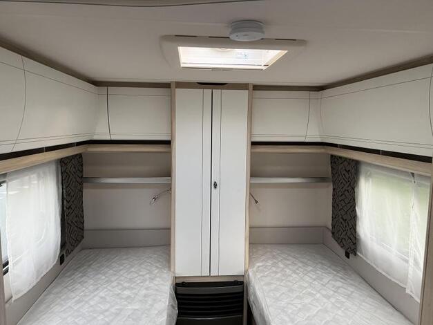 Hobby De Luxe 460 LU