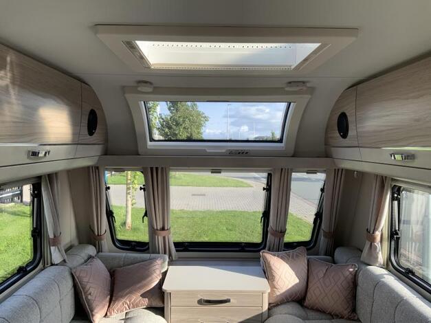 Elddis Avante 554