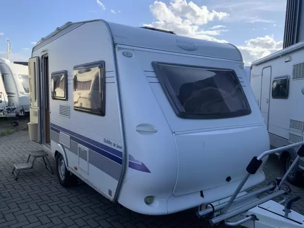 Hobby De Luxe 400 SF