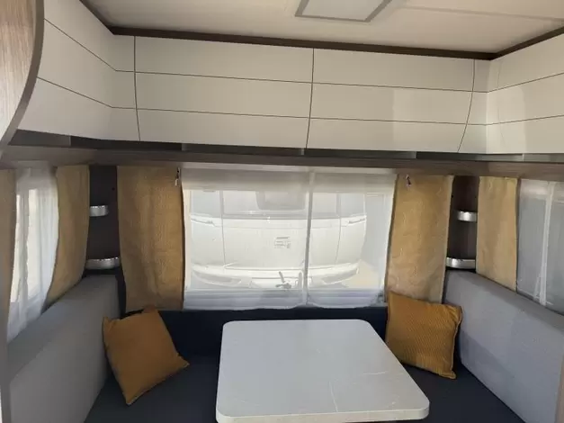 Hobby On Tour 460 DL