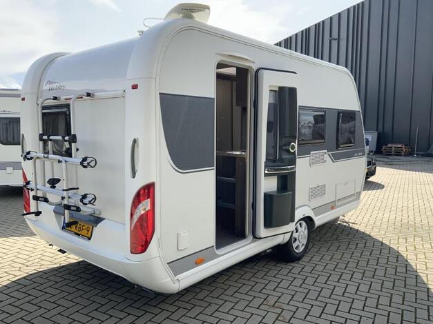 Hobby De Luxe 440 SF