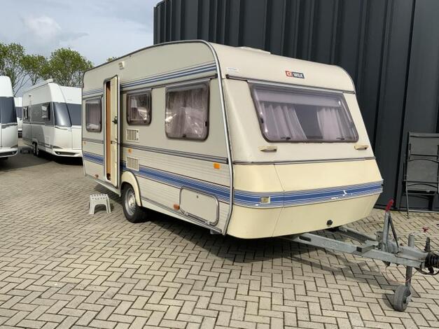 Wilk De Luxe 470 T