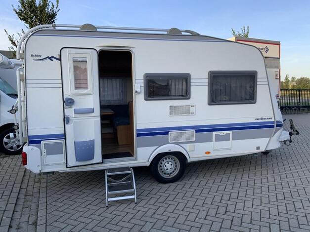 Hobby Excellent 400 SF