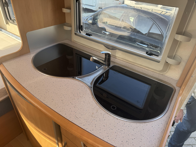 Hobby De luxe Easy 400 SF (1039314)