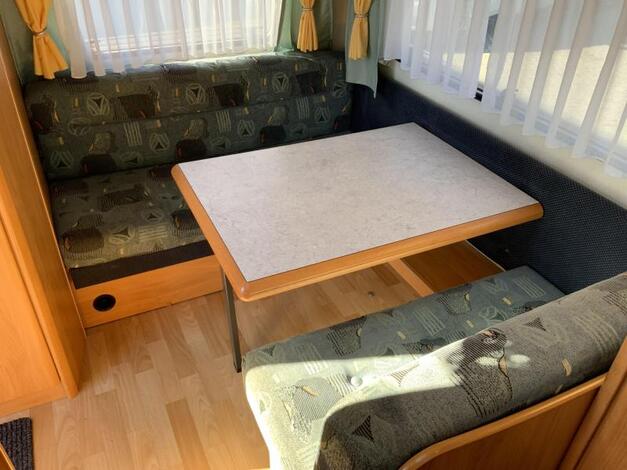Hobby Excellent 400 SF