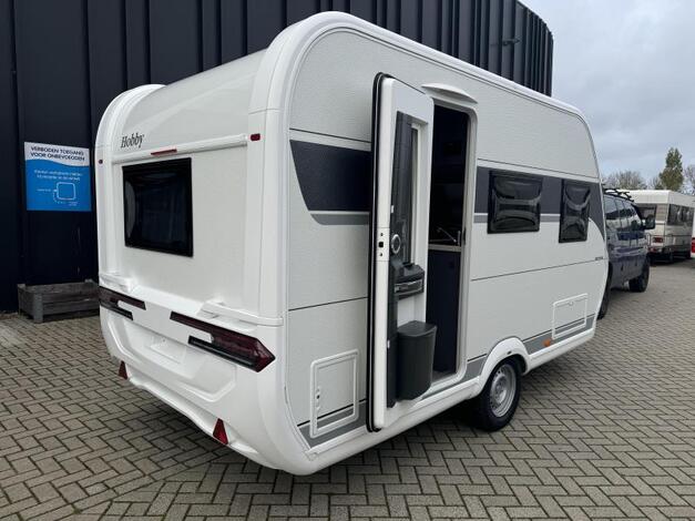 Hobby Ontour 390 SF Hemelvaartsdag open