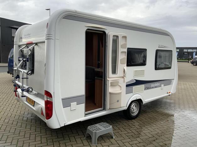 Hobby De Luxe 440 SF