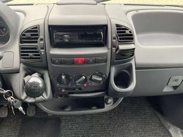 Pilote Pacific 600 P