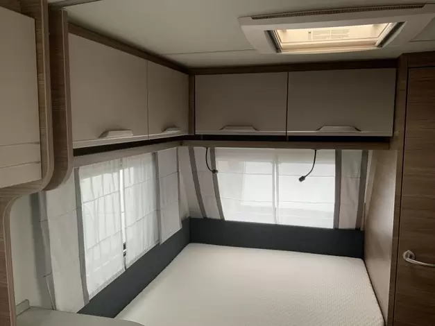 Knaus Sport 450 FU