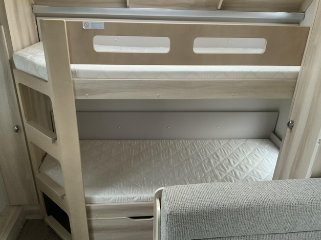 Hobby De Luxe 540 KMFE 9 (1032154)