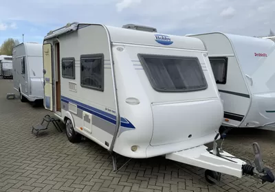 Hobby De Luxe 400 SF