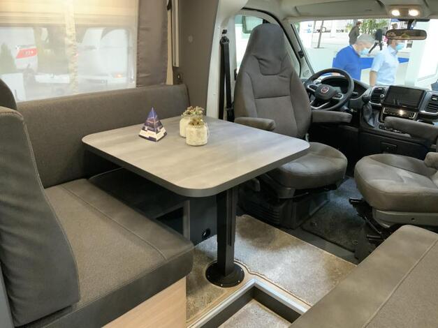 Hobby Optima De Luxe  T75 HGE