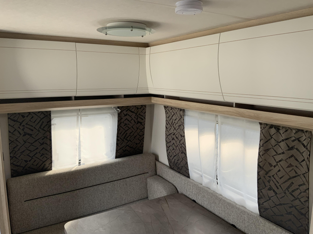 Hobby De Luxe 440 SF (1062230)