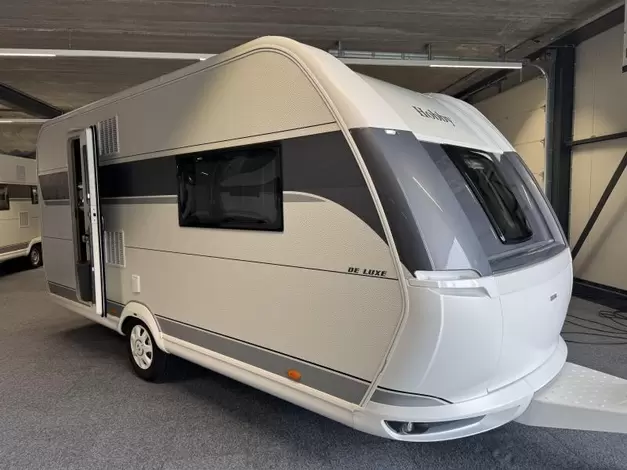 Hobby De Luxe 460 SFF