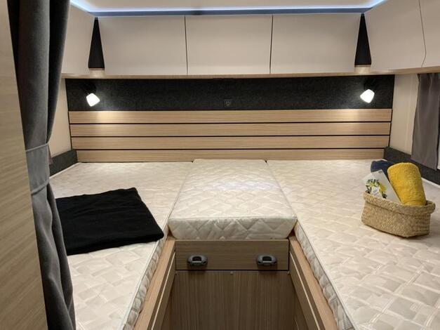 Hobby Optima De Luxe  T75 HGE