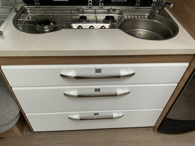 Hobby De Luxe 460 UFE (1034368)