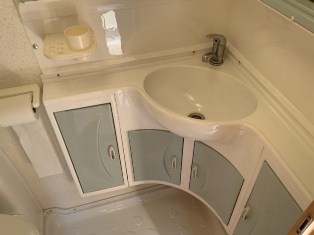 Hylander Ambiance 380 Inclusief luifel! (1038926)