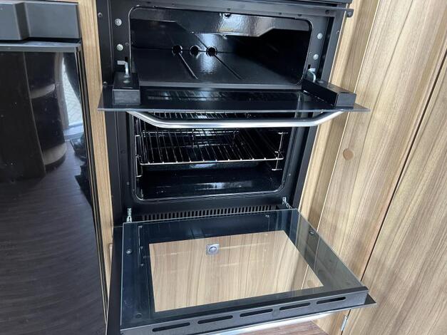 Elddis Avante 462