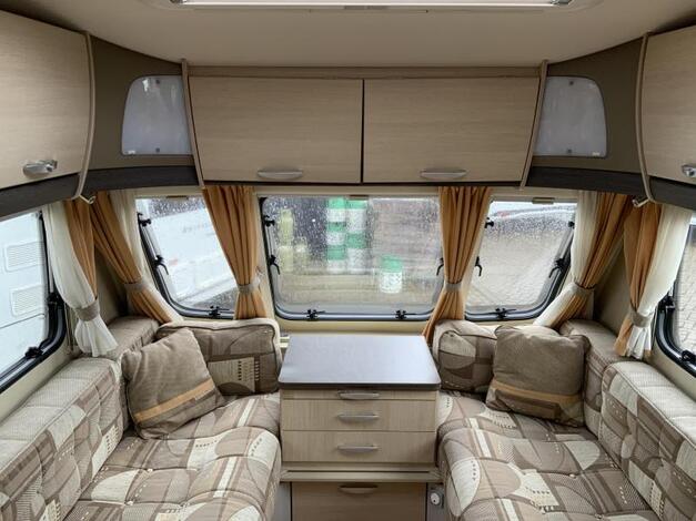 Sprite Europa 460 Badkamer + douchecab