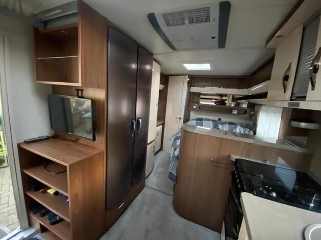 Hobby Prestige 720 KWFU