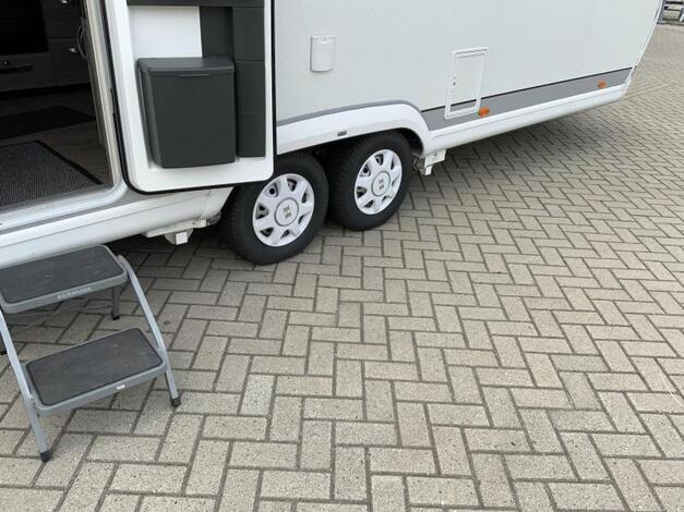 Hobby Prestige 650 UFF